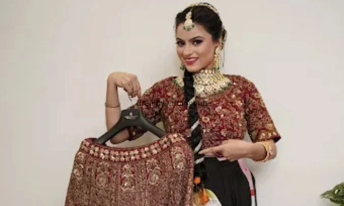 Nayab Beauty Parlour Branch 2